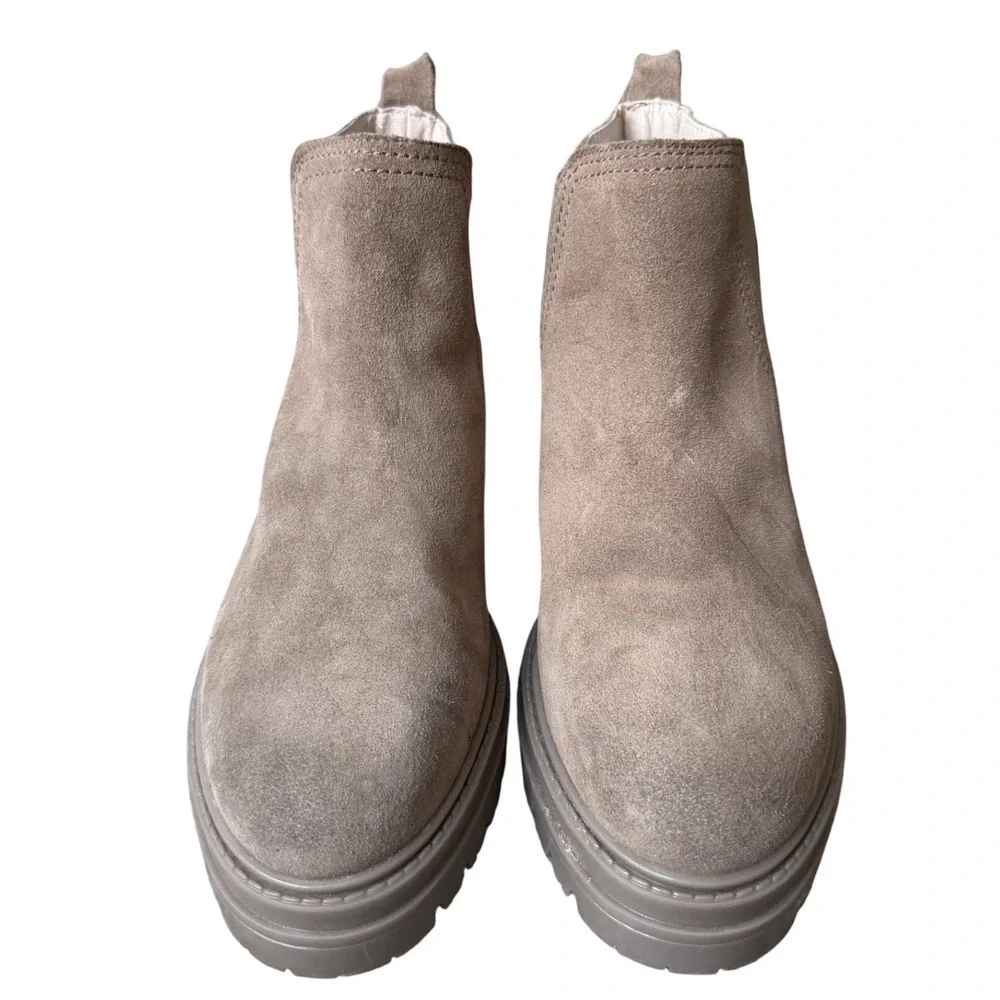 Steve Madden Marceline Taupe Suede Lug Sole Chelsea Ankle Boots Womens 10